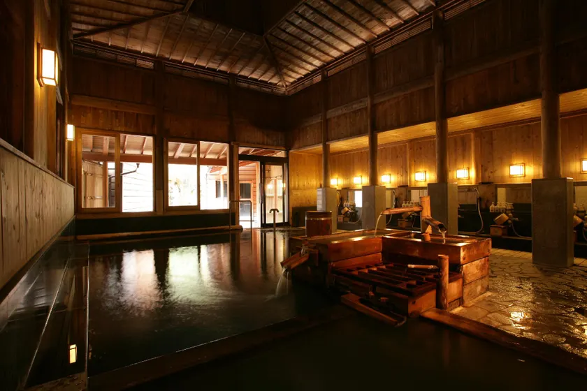 Nozawa Onsen Ryokan Sakaya - Image 1