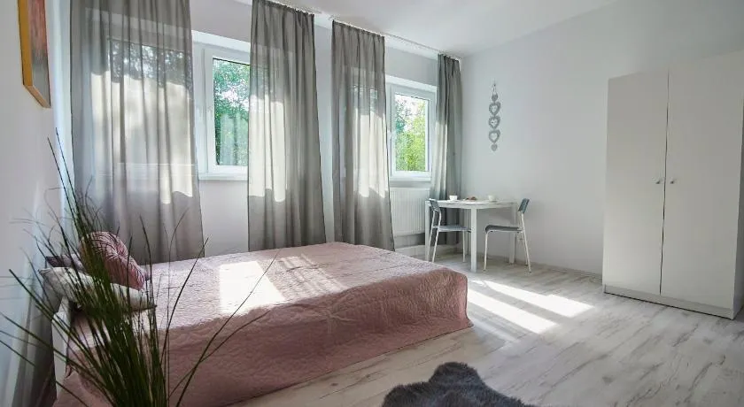 Regem Apartments Płońska - Image 1