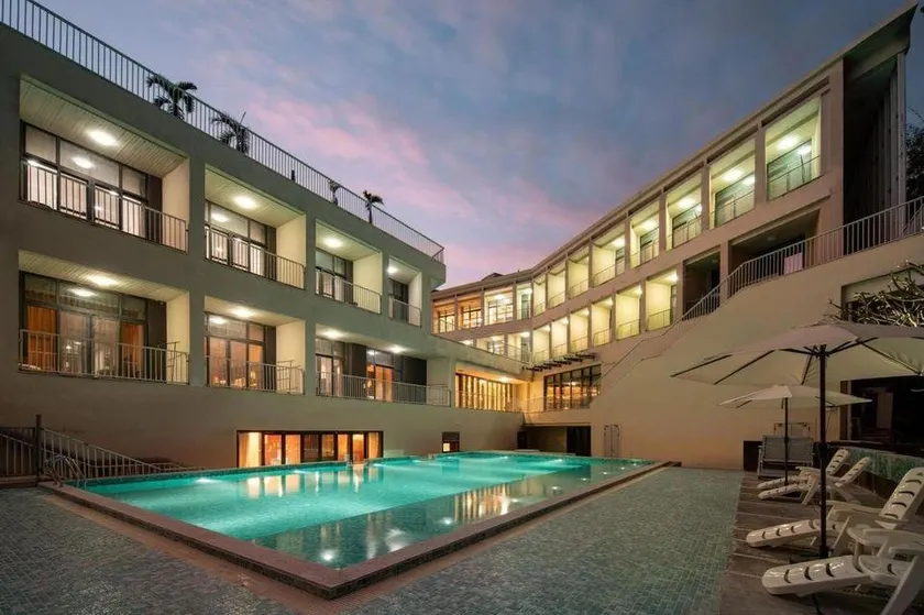 SERENITY COAST HOTEL - Image 1