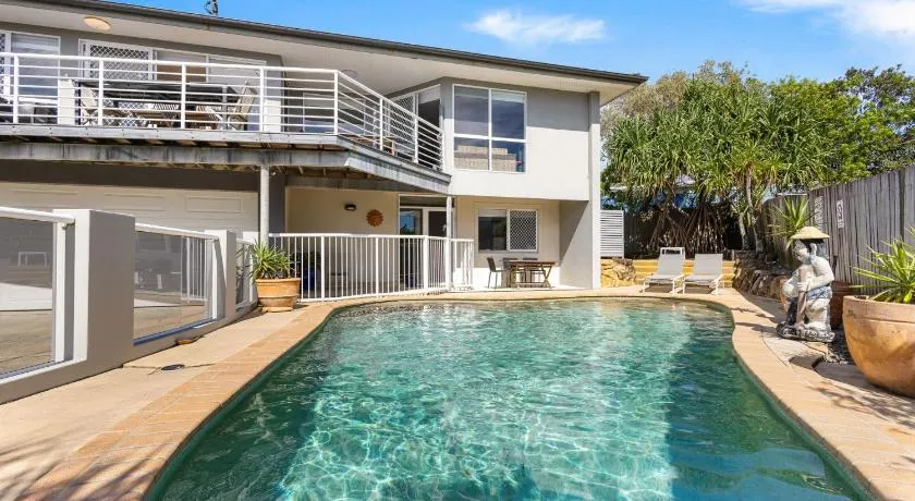 5 Brolga Place Peregian Beach - Image 1