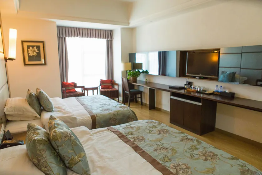 Moon Bay Holiday Hotel - Image 1