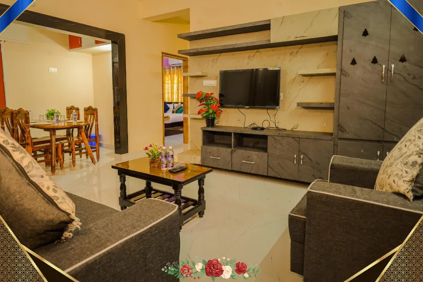 SVI HomeStay With AC Bedrooms - Image 1