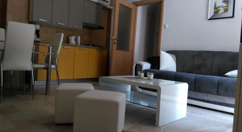 Boro apartment - Image 1