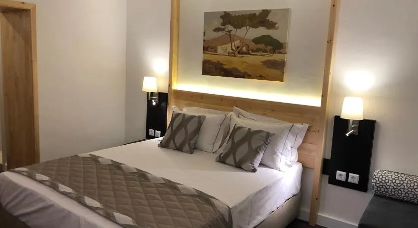 Acrotel Sofia's Guest House - Image 1