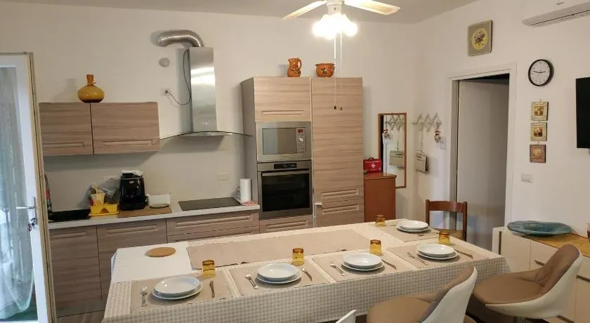 CASA DI LUX E MAX - SUB 701 - Image 1