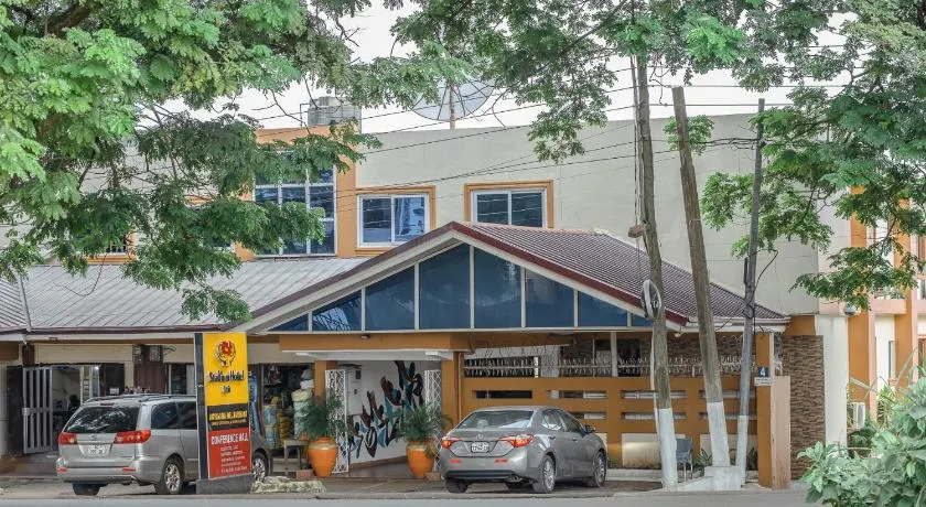 Stadium Hotel - Image 1