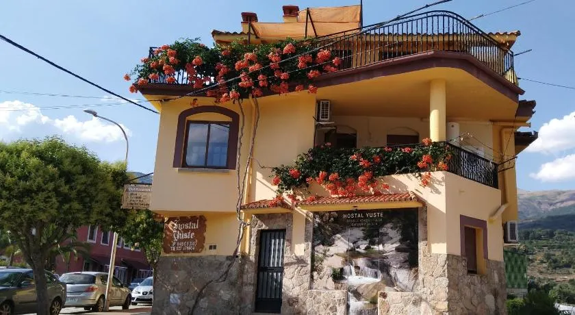 Hostal Yuste - Image 1