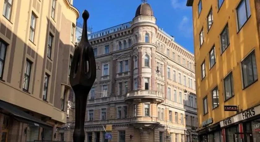 Iso Roobertinkatu A - Picturesque Area in Helsinki Center Apartment - Image 1