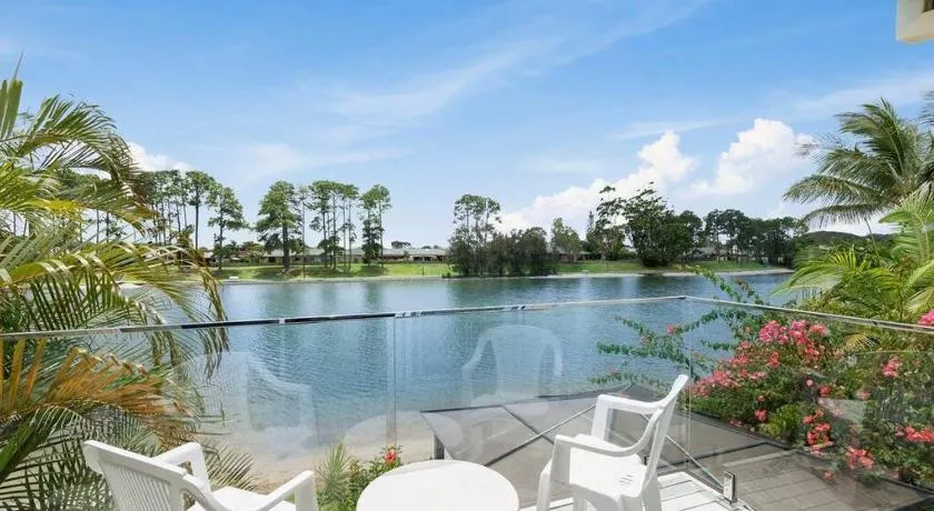 Tranquil Oasis on Pine Lake - Image 1
