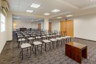 Sleep Inn Torreon - Image 1