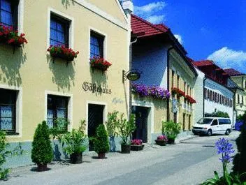 Pension Gästehaus Heller - Image 1