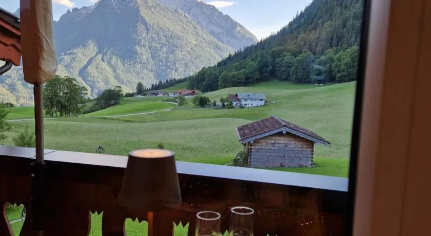 Ferienwohnung Datzmannlehen mit traumhaften Bergblick und Sauna - Image 1