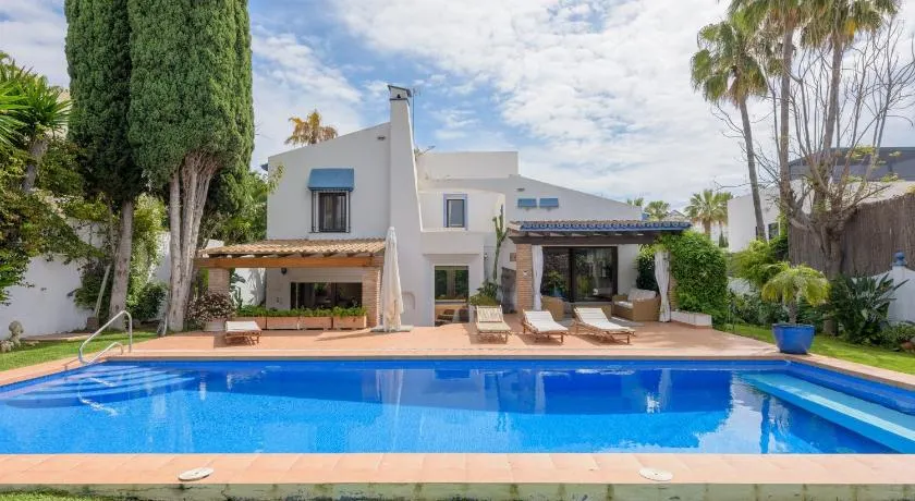 Villa Rio Verde - Image 1