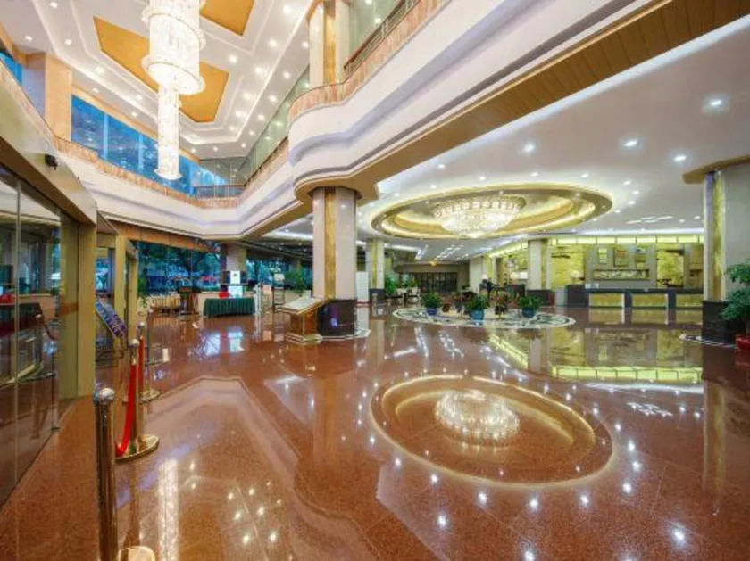 Jiangyin Life Island Hotel - Image 1