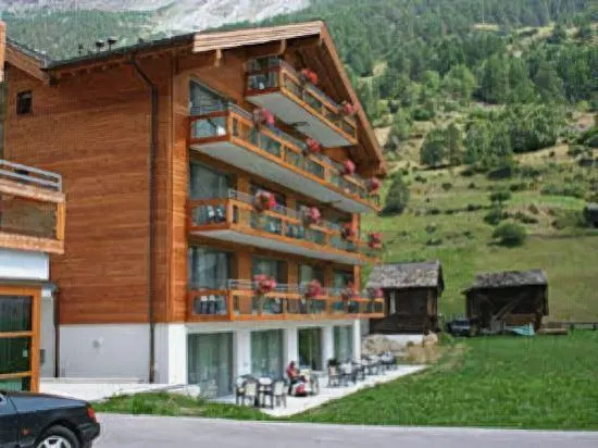 Welcome Hotel Täsch by Täscherhof - Image 1