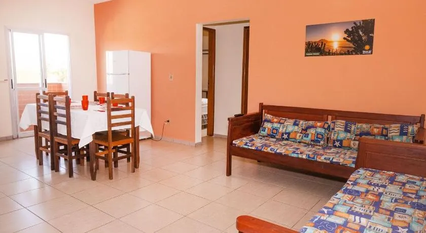2 Quartos 2 Vagas Garagem Próximo Praia Grande de Ubatuba PET - Image 1