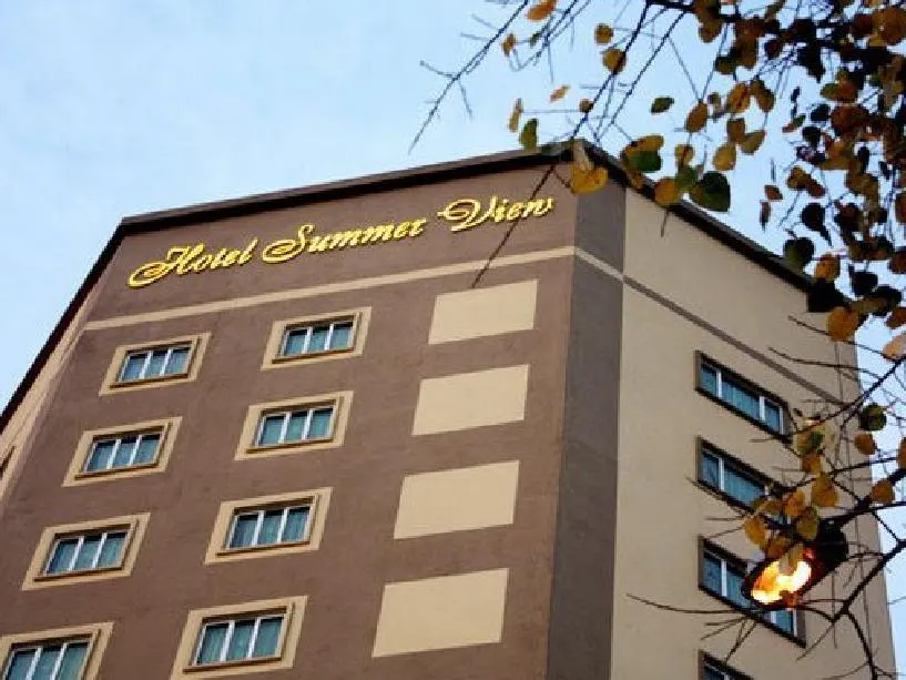 Hotel Summer View - Image 1