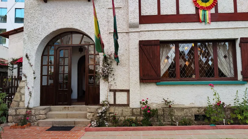 "HOTEL BOUTIQUE LA MAISON DE LA BOLIVIE" Casa de Huéspedes - Image 1