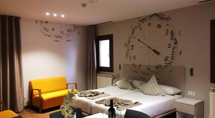 Apartamentos Turísticos Pueri Cantores - Image 1