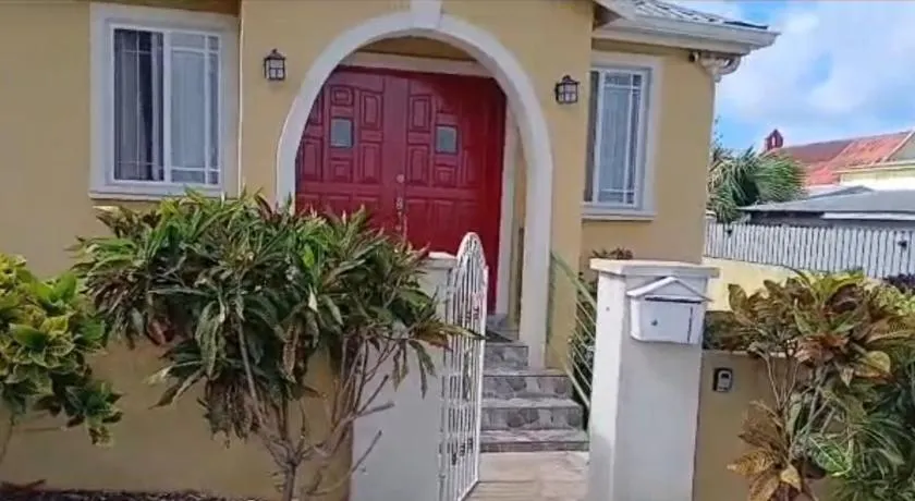 La Casa El Dora - Image 1