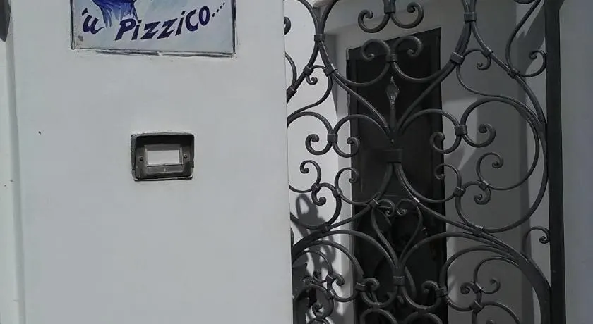 U' Pizzico ( the pinch ) - Image 1