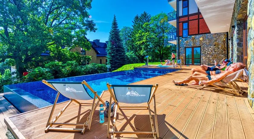 Apartament Green Resort A5 z Basenem, Sauną, Jacuzzi, Siłownią - 5D Apartamenty - Image 1