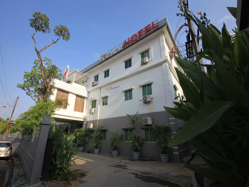 Royal Platinum Hotel - Image 1