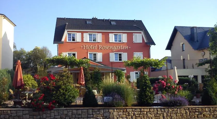 Hotel Rosengarten - Image 1