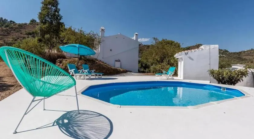 Extremt privat, lyxvilla, svallande pool, havsutsikt i Competa, Andalusien - Image 1