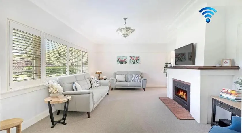 Kookaburra Cottage - Image 1