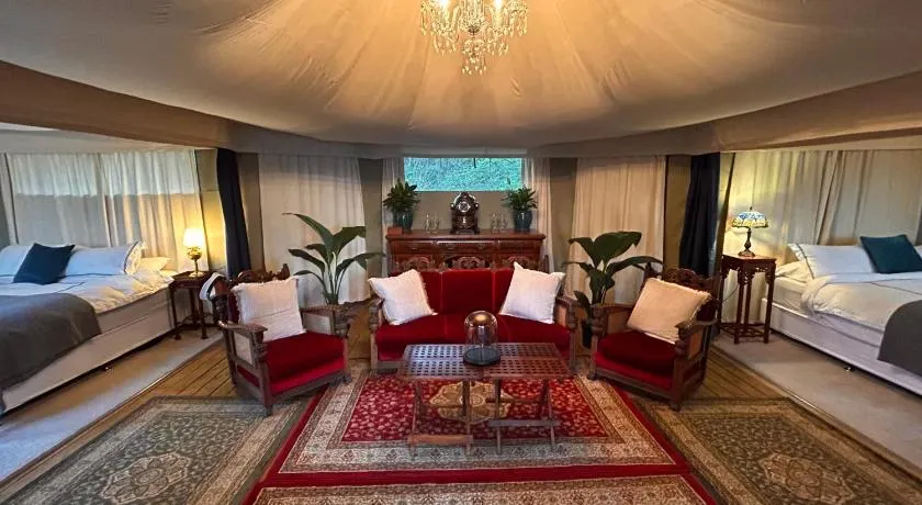 Wingtons Glamping - Image 1