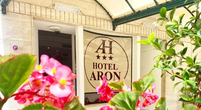 Hotel Aron Rimini - Image 1