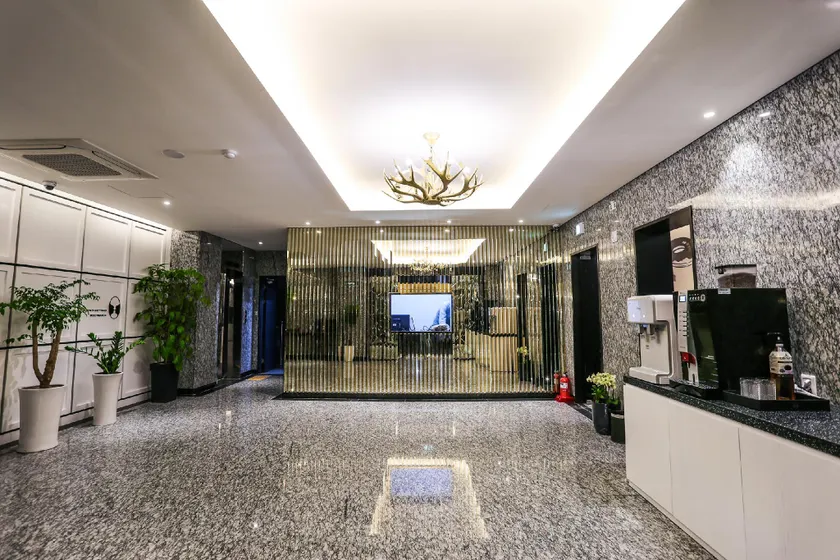 Jeonju Deokjindong Hotel Marie(Deokjin Park Branch) - Image 1