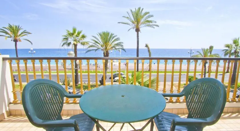PROMENADE HOLIDAY - ORIENT & SEA - Image 1