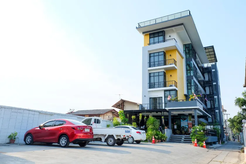 Baan Jumpa Residence - Image 1
