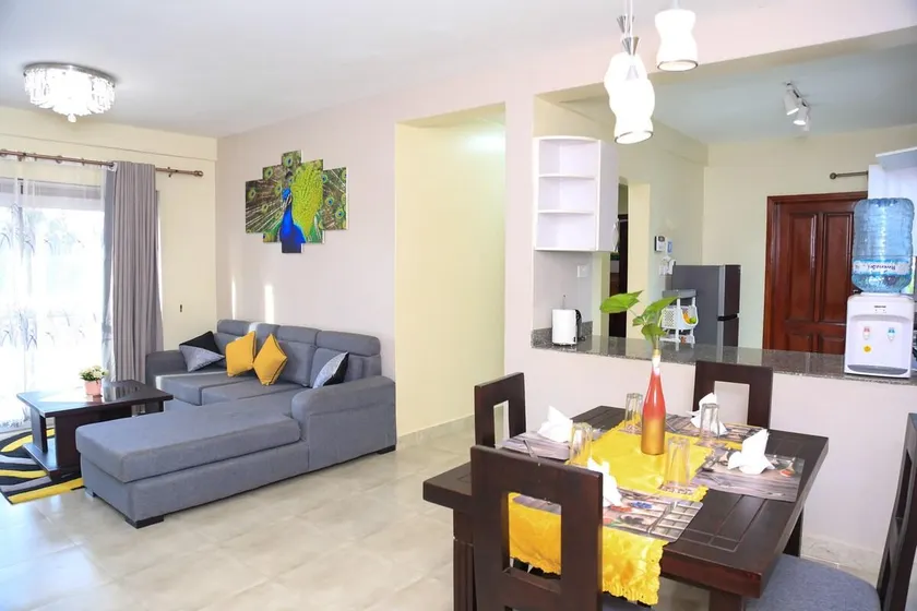 Luxurious and Spacious 3 Bedroom, 3 Full Bath Condo in Muyenga 24hr Security - Image 1