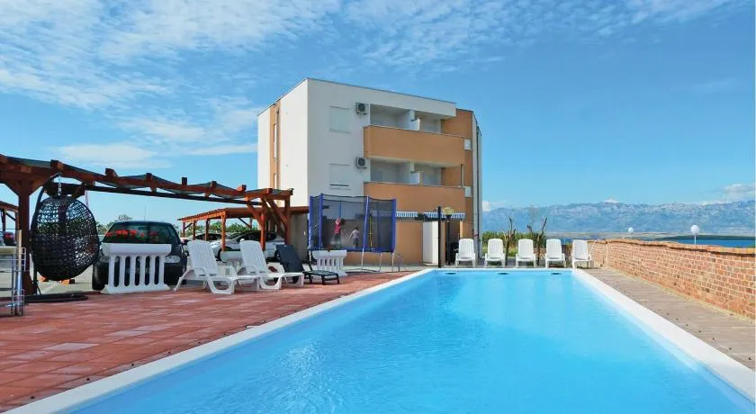 Amazing Apartment In Nin With Swimming Pool - Image 1