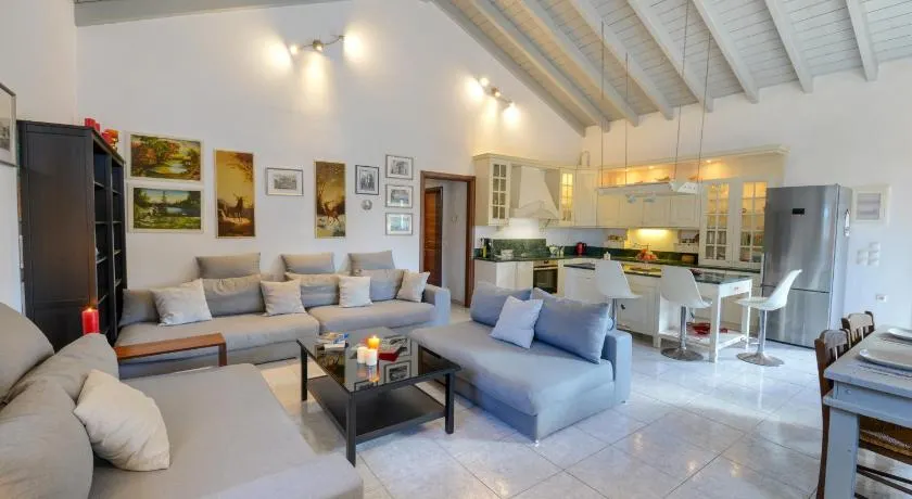 Kalokairia Residence - Image 1