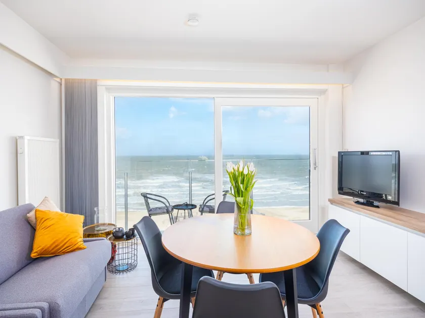 Beautiful apartment with stunning sea view - Image 1