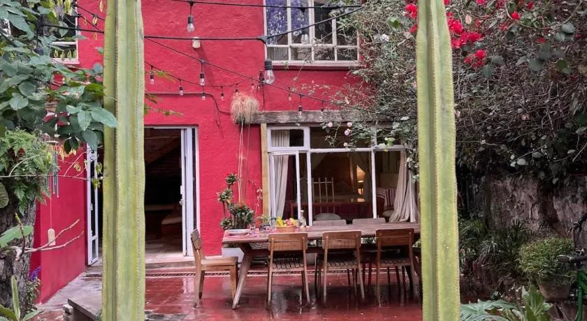 Artist's or couple's casita & studio - Image 1