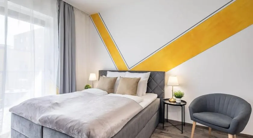 Modern Comfy Stay next to the River - Image 1