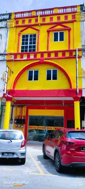 Bandar Perda @ New Wave Hotel - Image 1