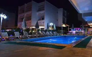 Green Palm Hotel - Image 1