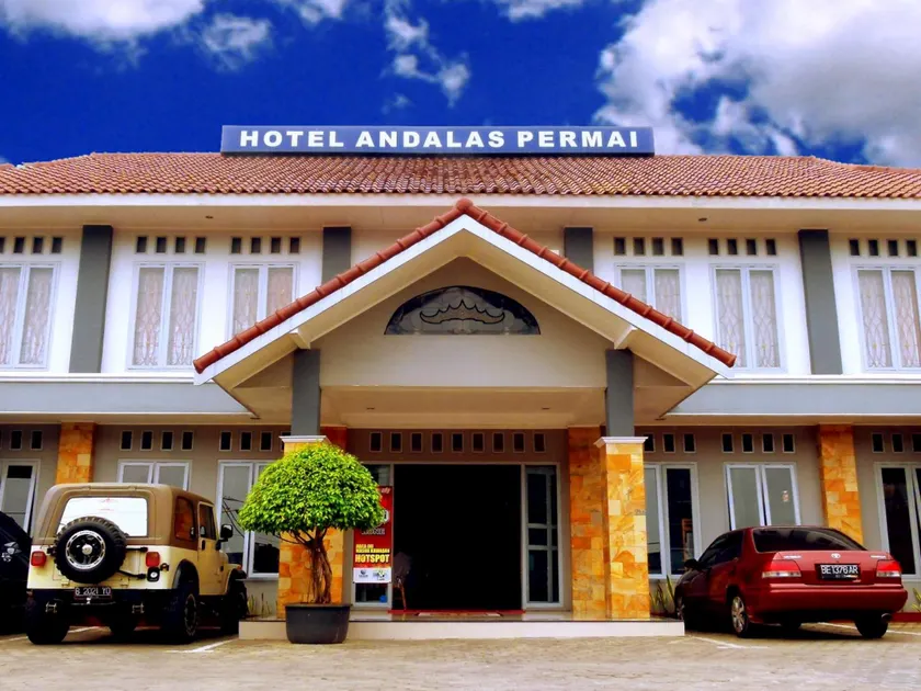 Hotel Andalas Permai - Image 1