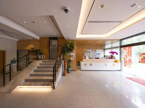 Shanghai Yunman Hotel (Beixinjing Metro Station Branch) - Image 1