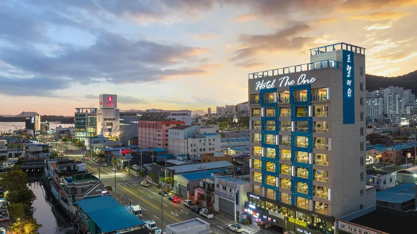 Hotel The One - Image 1