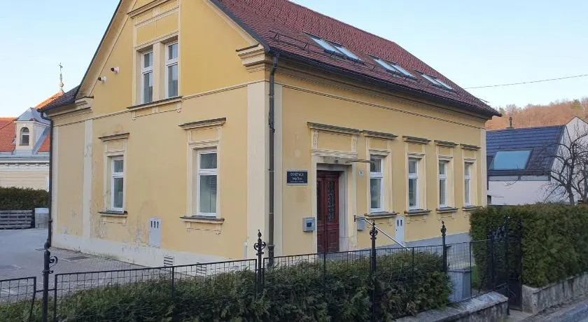 Jantar Apartmaji - Image 1