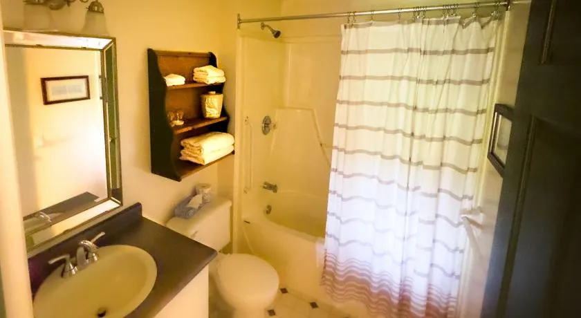 Loyly Spa Guesthouse - Image 1