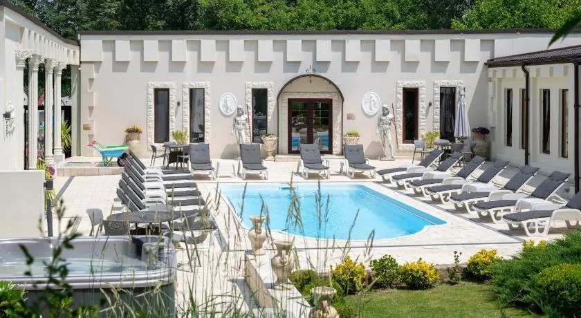 La Conac Resort - Image 1