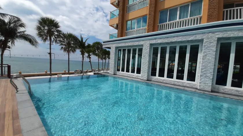 Saisawan Beach Luxury Hotel - Image 1